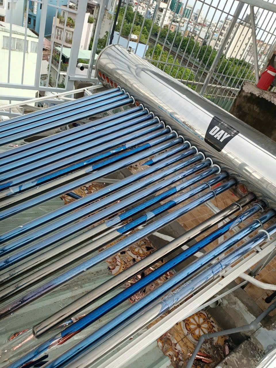 sửa máy nước nóng nlmt tại nhà